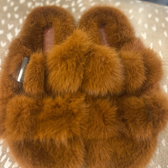 Linda Richards Mink indoor/outdoor slipper/shoes - Picture 3 of 9